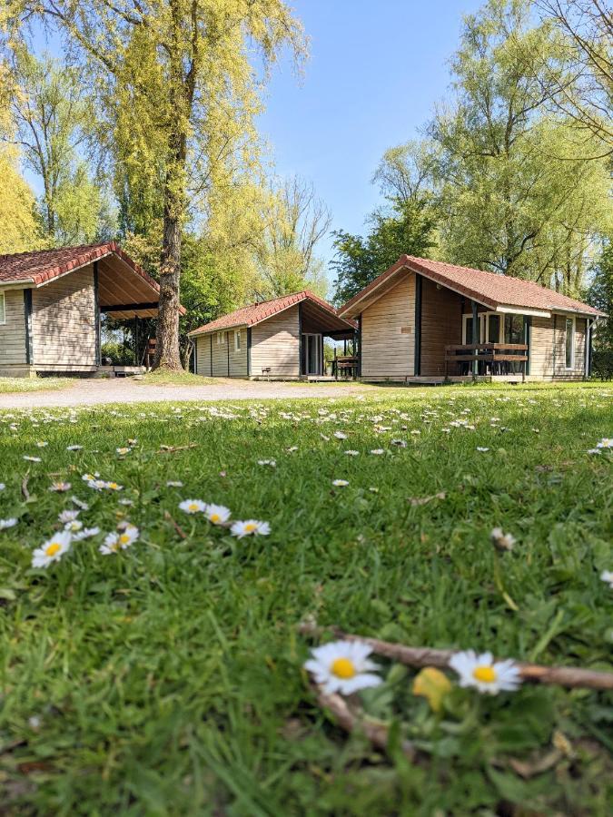 Camping Du Port De Plaisance Peronne  Exterior photo